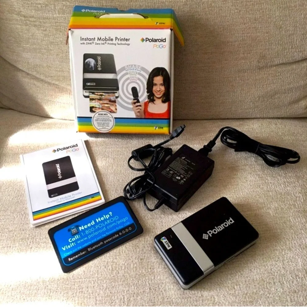 Polaroid PoGo Mobile Printer/Brand New Film Pack